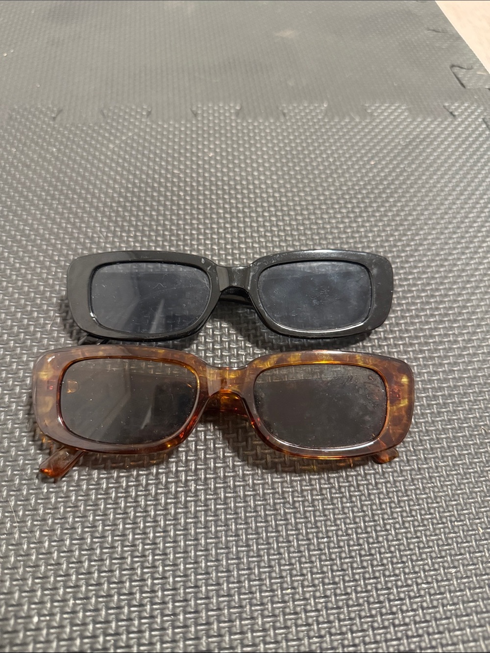 Trendy Women's Sunglasses— Black and Tortoiseshell